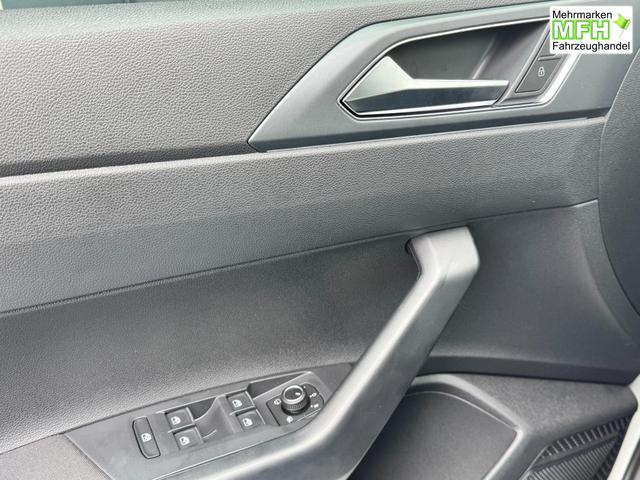 Volkswagen Taigo 1,0 TSI DSG R-Line IQ Light Matrix ACC 2 x Einparkhilfe Sitzheizung Kamera18 Zoll 5J Garantie 