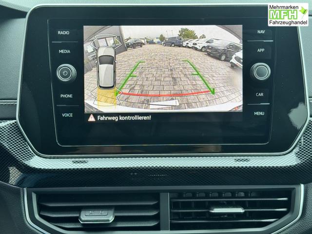 Volkswagen T-Cross 1,0 TSI DSG R-Line IQ Light Matrix ACC 2 x Einparkhilfe Sitzheizung Kamera18 Zoll 5J Garantie 