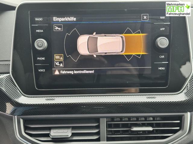 Volkswagen T-Cross 1,0 TSI DSG R-Line IQ Light Matrix ACC 2 x Einparkhilfe Sitzheizung Kamera18 Zoll 5J Garantie 