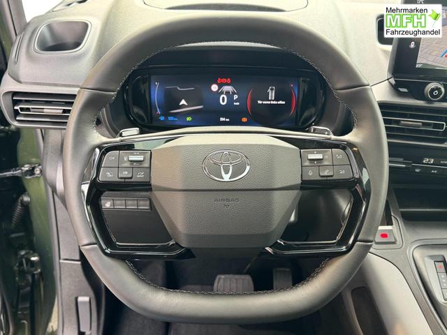 Toyota Proase Citty Lounge VIP Pano lenkrad