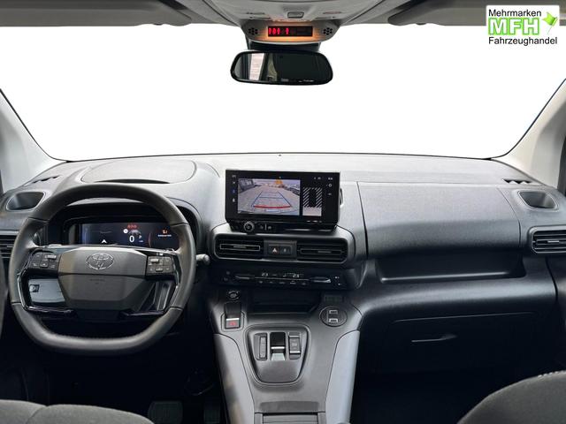 Toyota Proase Citty Lounge VIP Pano Innenraum Bilder