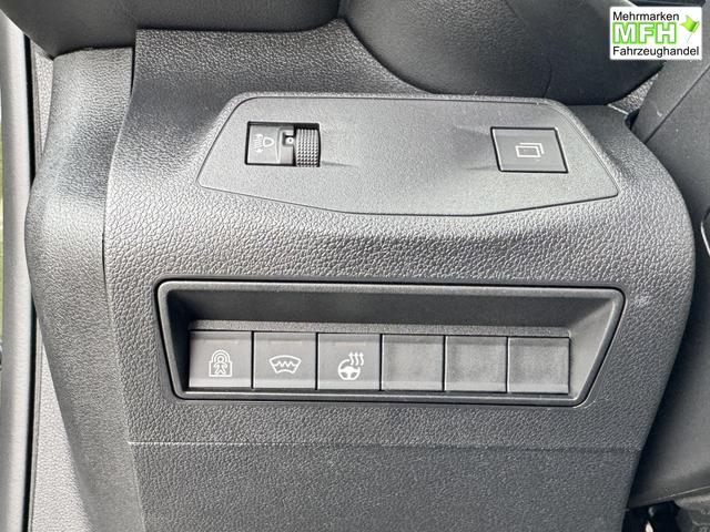 Toyota Proase Citty Lounge VIP Pano Innenraum Bilder