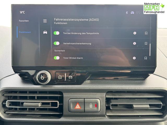 Toyota Proase Citty Lounge VIP Pano Innenraum Bilder