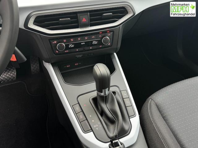 Reimport EU-Neuwagen Seat Arona Automatik Innenraum Bilder 