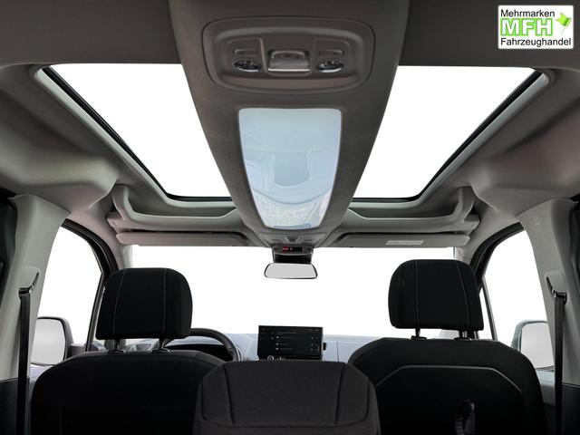 Toyota Proase Citty Lounge VIP Pano Innenraum Bilder