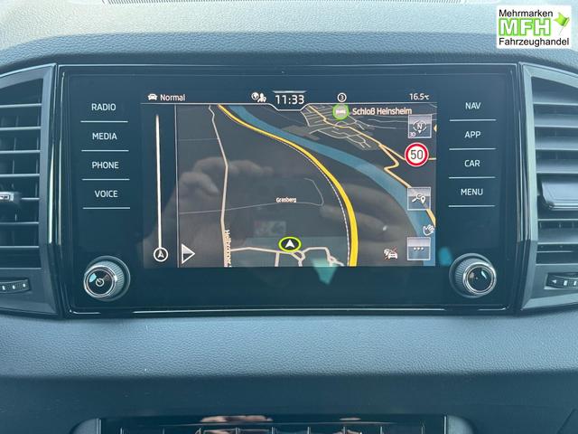 Reimport Skoda Karoq kaufen - innenraum und multimedia