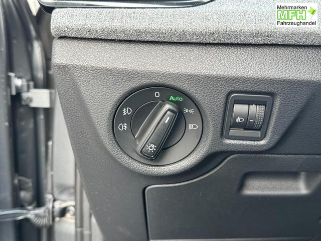 Skoda Scala 1,0 TSI DSG Selection 2Zonenklima 2x Einparkhilfe Kamera LED el.Heckklappe beheitzte Frontscheibe 5J Garantie 