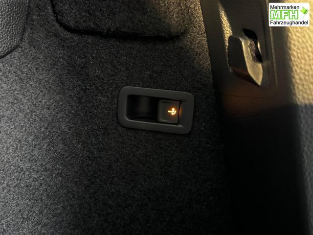 Skoda Karoq 1,5 TSI DSG Sportline Innenraum, ahk bilder