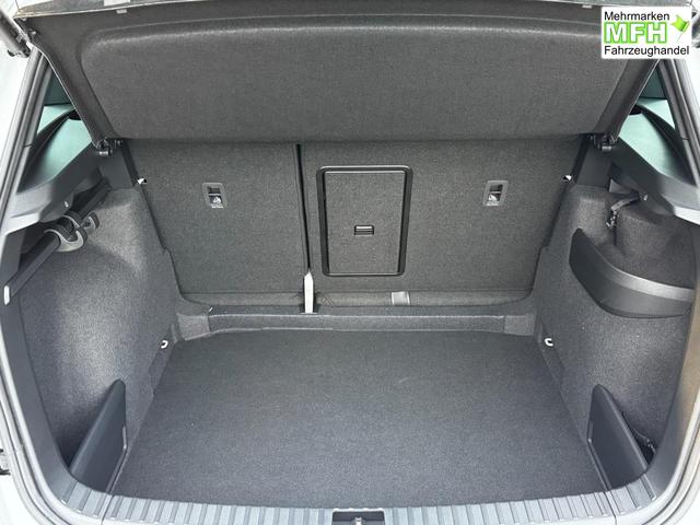 Skoda Karoq 1,5 TSI DSG Sportline Innenraum, ahk bilder