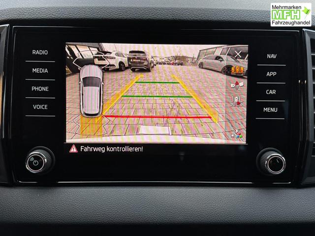 Skoda Karoq 1,5 TSI DSG Sportline Innenraum, ahk bilder