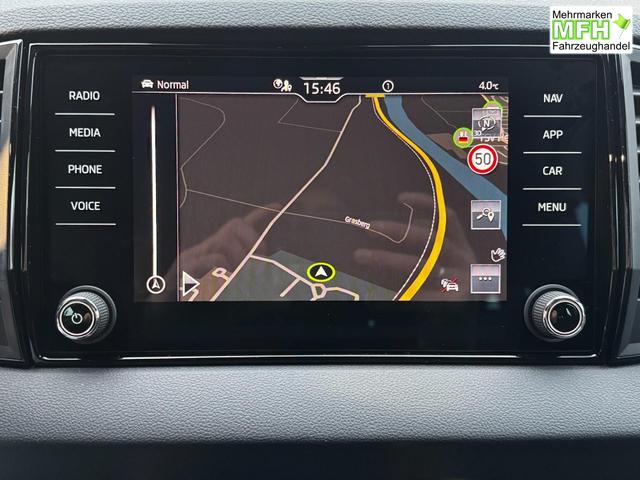 Skoda Karoq 1,5 TSI DSG Sportline Innenraum, ahk bilder