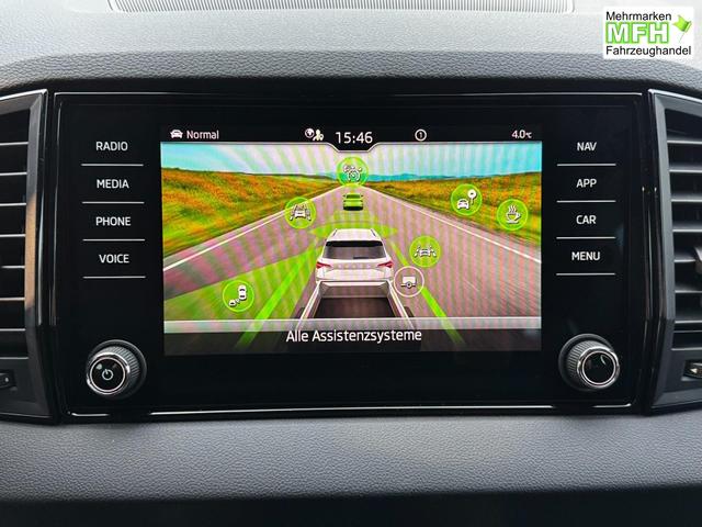 Skoda Karoq 1,5 TSI DSG Sportline Innenraum, ahk bilder