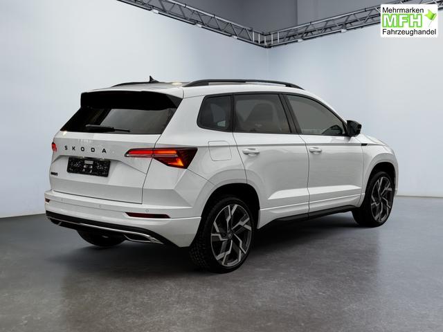 Skoda Karoq 1,5 TSI DSG Sportline außen Bilder