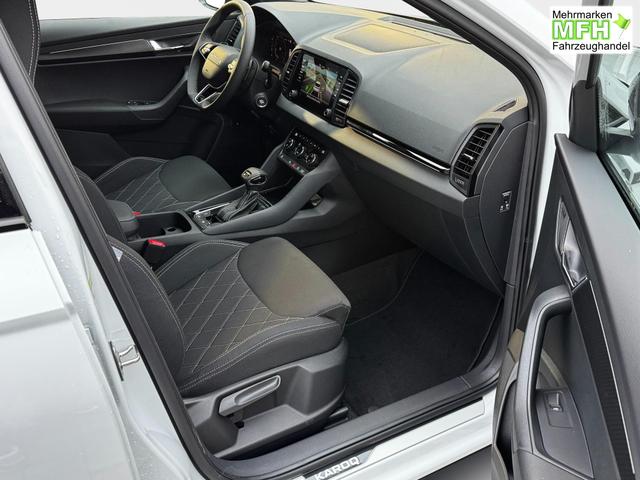 Skoda Karoq 1,5 TSI DSG Sportline Innenraum, ahk bilder
