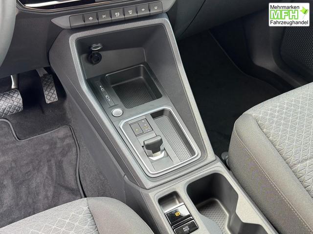  Ford Grand Tourneo Titanium