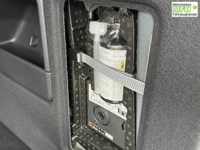 Ford Tourneo Connect Titanium kaufen