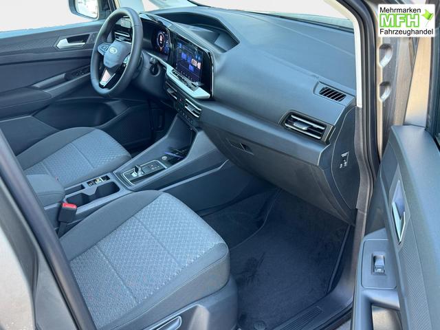 Ford Grand Tourneo Titanium