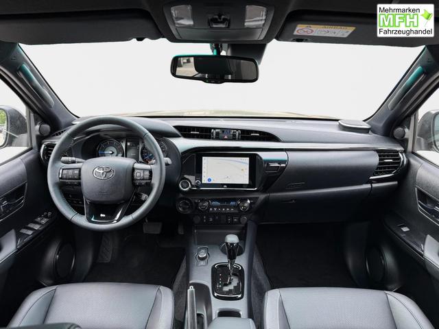 Reimport Toyota Hilux INVINCIBLE Double Cab 2.8 D-4D 4x4 kaufen