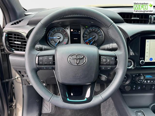 Reimport Toyota Hilux INVINCIBLE Double Cab 2.8 D-4D 4x4 kaufen