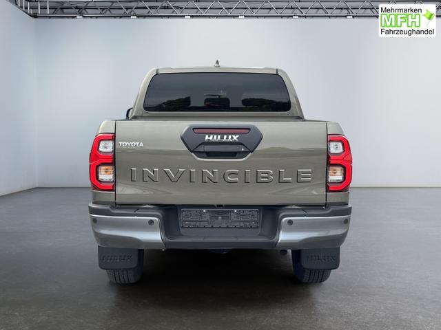 Reimport Toyota Hilux INVINCIBLE Double Cab 2.8 D-4D 4x4 kaufen