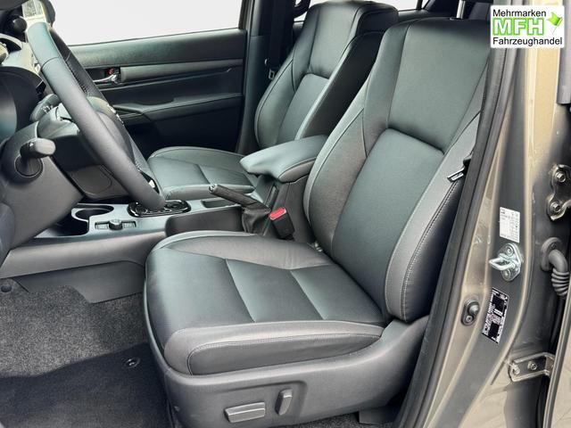 Reimport Toyota Hilux INVINCIBLE Double Cab 2.8 D-4D 4x4 kaufen