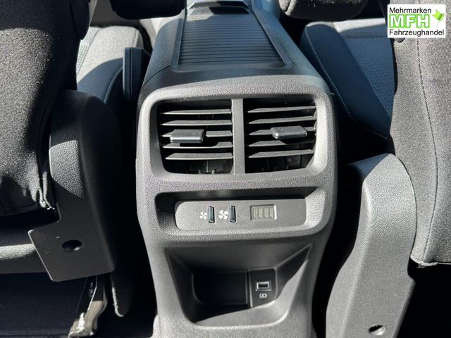 Toyota Proace City Verso 1,5 D-4D Family Automatik L2 7 Sitzer 2ZoKlima Einparkhilfe Apple Kamera 17 Zoll AluTempomat DAB 10 Display 