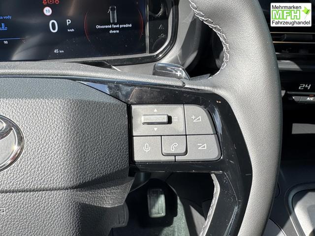 Toyota Proace City Verso 1,5 D-4D Family Automatik L2 7 Sitzer 2ZoKlima Einparkhilfe Apple Kamera 17 Zoll AluTempomat DAB 10 Display 