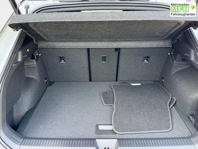 EU-Neuwagen Volkswagen T-Roc 1,5 eTSI DSG R-Line kaifen