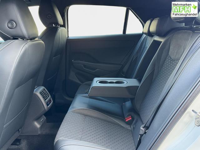 EU-Neuwagen Volkswagen T-Roc 1,5 eTSI DSG R-Line kaifen