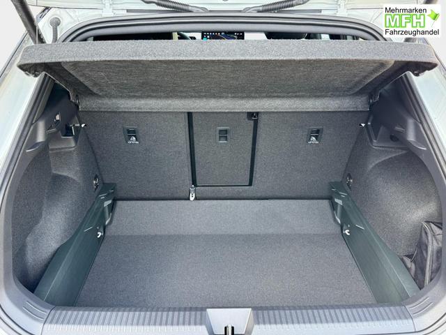 EU-Neuwagen Volkswagen T-Roc 1,5 eTSI DSG R-Line kaifen