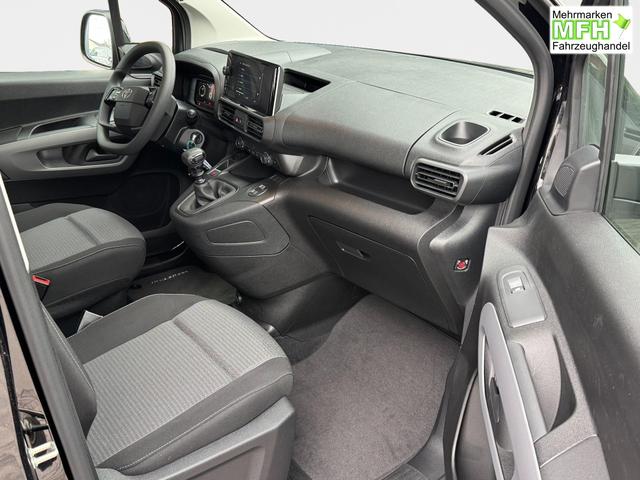 EU Neuwagen Toyota Proace City Verso L2 7 Sitzer 