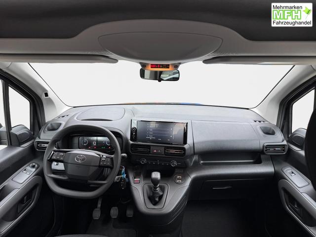 EU Neuwagen Toyota Proace City Verso L2 7 Sitzer 