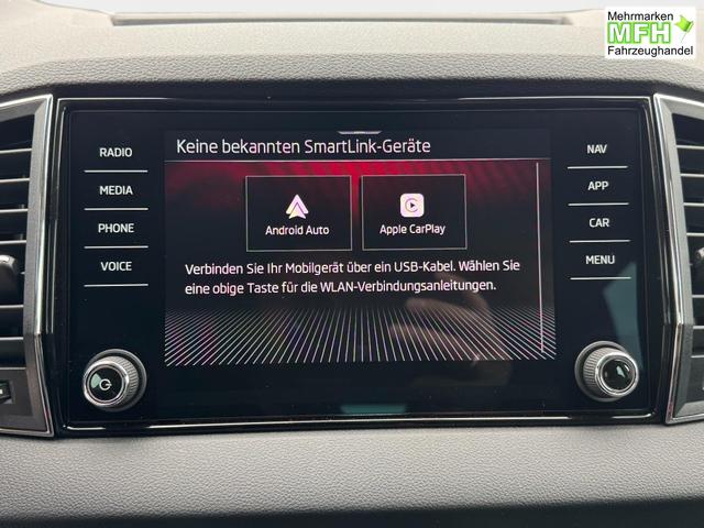 Skoda Karoq Extra Plus 1,5 TSI DSG 2Zoklima 2xEinparkhilfe AHK Kamera Sitzheizung beheiztes Lenkrad 