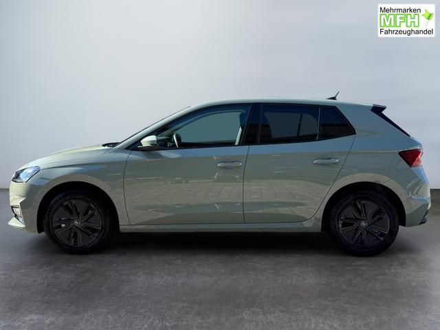 Skoda Fabia Extra Plus 1,5 TSI 2 ZoKlima ACC Navi 2x Einparkhilfe Kessy beheiztes Lenkrad Sitzheizung Sunset 5J Garantie 