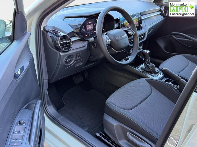 Skoda Fabia Extra Plus 1,5 TSI 2 ZoKlima ACC Navi 2x Einparkhilfe Kessy beheiztes Lenkrad Sitzheizung Sunset 5J Garantie 