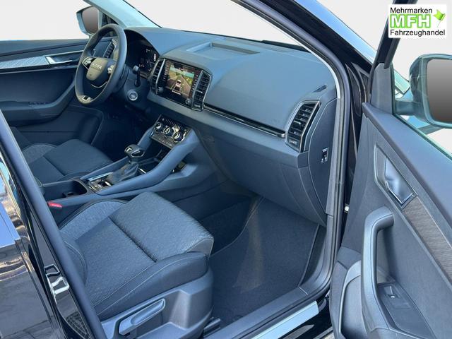 Skoda Karoq Extra Plus 1,5 TSI DSG 2Zoklima 2xEinparkhilfe AHK Kamera Sitzheizung beheiztes Lenkrad 