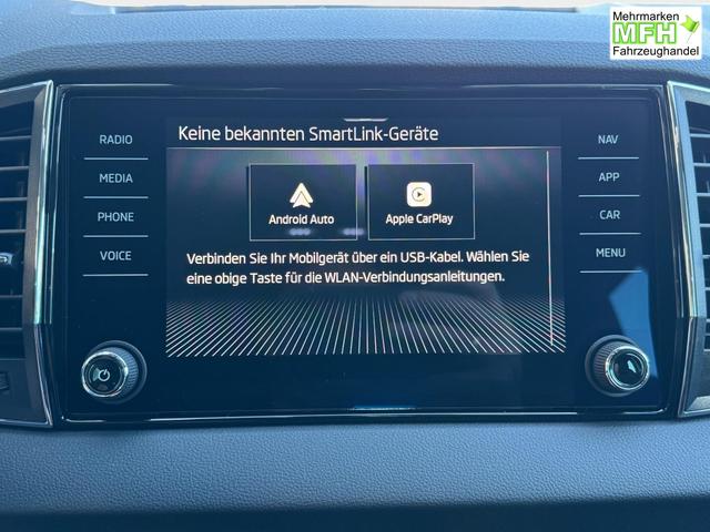 Skoda Karoq Extra Plus 1,5 TSI DSG 2Zoklima 2xEinparkhilfe AHK Kamera Sitzheizung beheiztes Lenkrad 