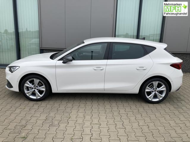 Seat Leon Style 1.5 eTSI Mild-Hybrid 150PS DSG/AUTOMATIK, 5 Jahre Garantie, 16" Alu, Climatronic, Parksensoren vorn/hinten, Media System PLUS 10,4"/Bluetooth, Tempomat, Full Digital Cockpit, LED-Scheinwerfer, M-Lederlenkrad, Reserverad, Verkehrszeichenerkennung 