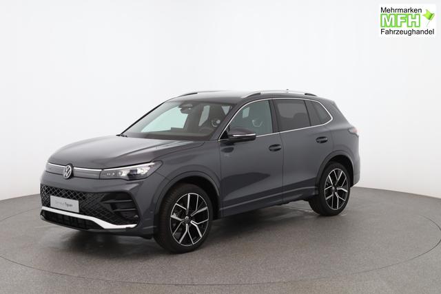 Volkswagen Tiguan R-Line 1.5 TSI eHYBRID (Benzin/Elektro) 272PS DSG, 19" Alu, Winterpaket, R-LINE-EXTERIEUR, ACC, LED-Scheinwerfer PLUS, Park Assist, Parksensoren vo/hi, R&uuml;ckfahrkamera, Digital Cockpit, Radio Ready2Discover, Climatronic, Keyless, Alarm, Elektr. Heckklappe 