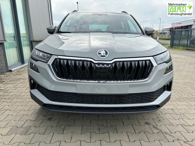 Skoda Karoq Classic 2.0 TDI 115PS, 16" Alu, Elektr. Heckklappe, Virtual Cockpit 10", Parksensoren vorn/hinten, Rückfahrkamera, Kessy, Winter-Paket, SunSet, Climatronic, Tempomat, Radio 8"+Wireless Smartlink, Dachreling, LED-Scheinwerfer, Nebelscheinwerfer 