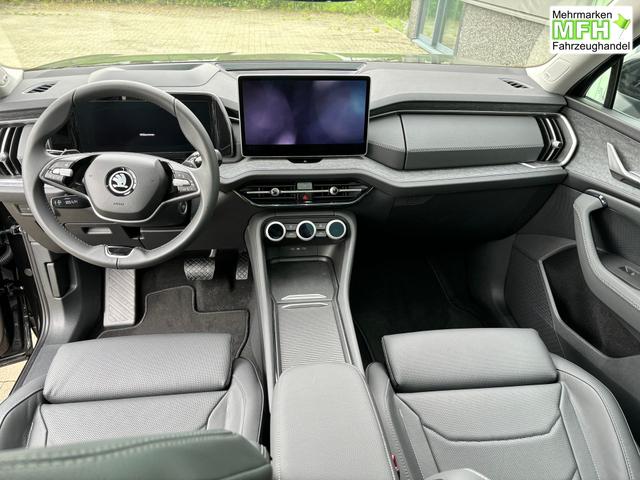 Skoda Kodiaq Selection Angebot f. Menschen mit Behinderung ab 50 %! 1.5 TSI Mild-Hybrid 150PS DSG, 17" Alu, Parksensoren v/h, R&uuml;ckfahrkamera, 3-Zonen-Climatronic, SunSet, Sitzheizung, Side Assist, Fernlicht-Assist, Tempomat, Infotainment 10" + Smartlink, Virtual Cockpit, Tempo 