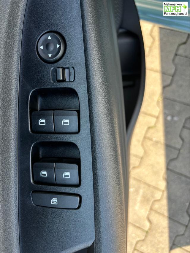 Hyundai i20 Comfort 1.2i 79PS, AURORA-GRAU METALLIC, 16" ALUFELGEN, 5 Jahre Garantie, NAVIGATION 10,25", Klima, Parksensoren hinten, R&uuml;ckfahrkamera, Alarm, Lederlenkrad, Tempomat, Armlehne vorne, Reserverad, 4x elektr. Fensterheber, Fernlicht-Assistent 