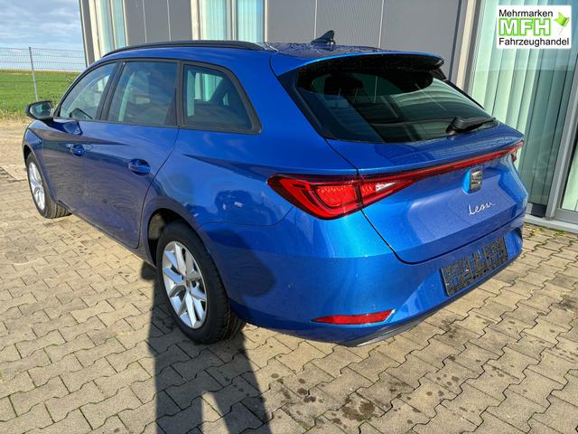 Seat Leon Sportstourer FR 1.5 eTSI Mild-Hybrid 150PS DSG/AUTOMATIK, 16" ALU, 1-Zonen-Climatronic, Privacy-Glas, Parksensoren vorn/hinten, Radio 10,4", Tempomat, LED-Scheinwerfer/-r&uuml;ckleuchten, M-Lederlenkrad, Nebelscheinwerfer 