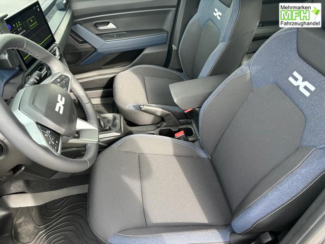 Dacia Duster Journey 1.8 HYBRID 155 AUTOMATIK (Benzin/Elektro), 18" Alufelgen "TAGASAN", Klimaautomatik, Hands-free, Rückfahrkamera, Parksensoren hinten, LED-Scheinwerfer, NAVI MEDIA LIV 10", Abgedunkelte Scheiben, Nebelscheinwerfer, Armlehne, Dachreling, Tempomat 