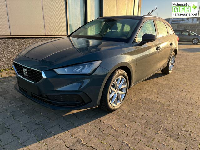 Seat Leon Sportstourer FR 1.5 eTSI Mild-Hybrid 150PS DSG/AUTOMATIK, 16" ALU, 1-Zonen-Climatronic, Privacy-Glas, Parksensoren vorn/hinten, Radio 10,4", Tempomat, LED-Scheinwerfer/-r&uuml;ckleuchten, M-Lederlenkrad, Nebelscheinwerfer 