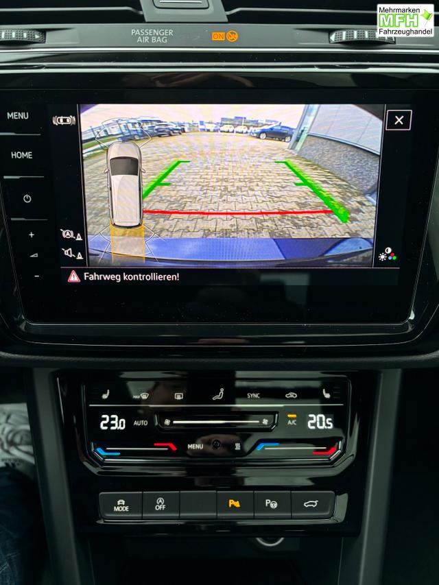 Volkswagen Touran Limited 1.5 TSI 150 PS DSG/AUTOMATIK, 17" Alu, Metallic, Winter-Paket, Elektr. Heckklappe, Keyless, Alarm, LED-Scheinwerfer IQ-Light, Travel Assist, Parksensoren vo/hi, R&uuml;ckfahrkamera, ACC, M-Lederlenkrad, Digital Cockpit, 3-Zonen-Climatronic, Radio Ready2Discov 