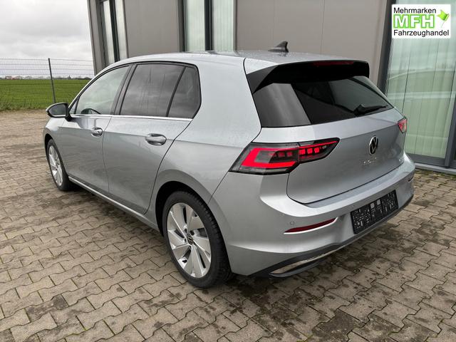 Volkswagen Golf R-Line Limited 2.0 TDI 150PS DSG, 18" Alu "YORK", Metallic, LED-Scheinwerfer PLUS, Keyless, Alarm, Sportsitze, Sportfahrwerk, Abgedunkelte Scheiben, Adaptiver Tempomat ACC, Digital Cockpit Pro, Radio2Discover 12,9" + Wireless App-Connect, Parksensoren vo/hi, Kamera 