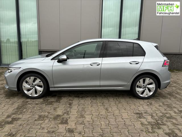 Volkswagen Golf Limited 2.0 TDI 150PS DSG, Metallic, 17" Alu "Nottingham", Keyless, Alarm, Abgedunkelte Scheiben, Adaptiver Tempomat, Sicht-Paket, Digital Cockpit, LED-Scheinwerfer, Radio Ready2Discover 12,9" + Wireless App-Connect, Parksensoren vo/hi, R&uuml;ckfahrkamera, Climatron 