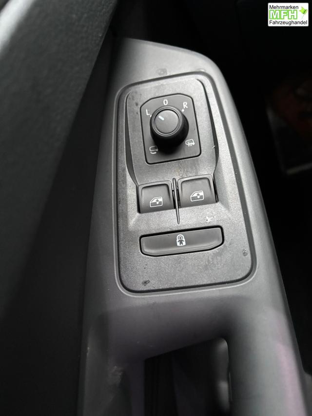 Volkswagen Caddy Style MAXI 7-SITZER 1.5 TSI 115PS DSG/AUTOMATIK, Deep-Black, 17" Alu/Ganzjahresreifen, Winterpaket, ACC-Tempomat, Toter-Winkel, ParkAssist, Parksensoren vo/hi, Rückfahrkamera, Radio Ready2Discover 10" + Wireless AppConnect, Climatronic, Abgedunkelte Scheiben 