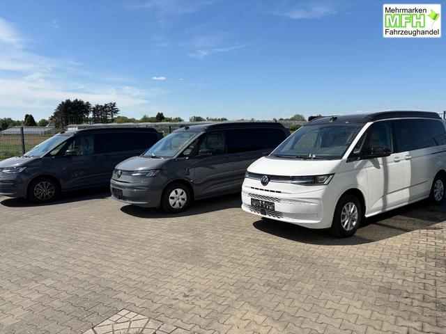 Volkswagen T7 California Beach 2.0 TSI 204PS DSG (AUTOMATIK), Aufstelldach, Klimaanlage, Parksensoren vorne und hinten, Digital Cockpit Pro, Radio Ready2Discover 10" + Wireless App-Connect, SIDE ASSIST, ACC, LED-Scheinwerfer, M-Lederlenkrad, Schiebetüren links rechts 